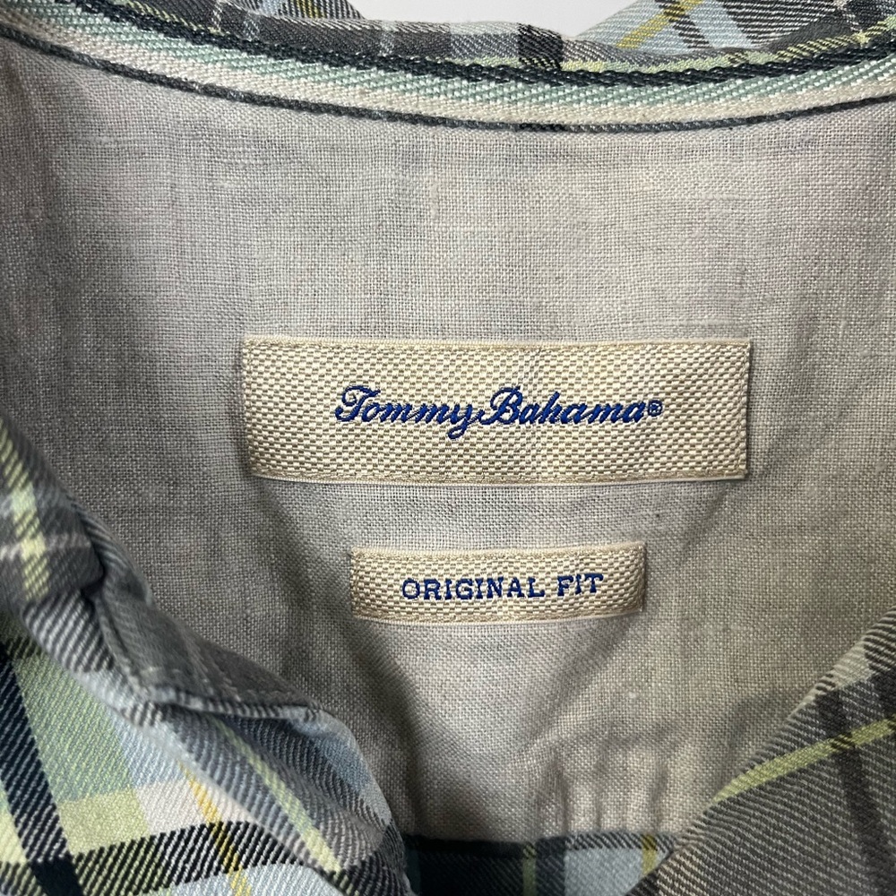 Tommy Bahama Men’s 100% Silk Plaid Short Sleeve Button‎ Down Shirt- Size XL - Picture 3 of 7